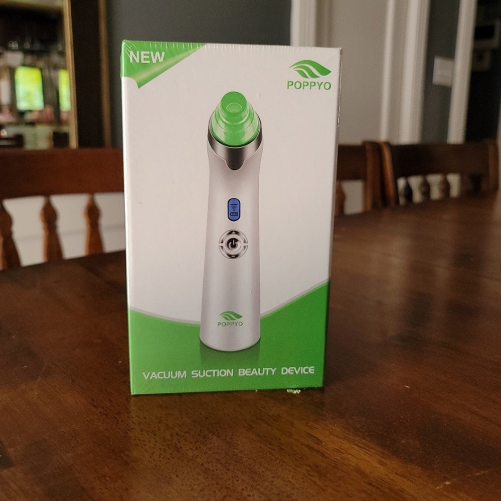 NIB! Skincare Tool - Blackhead Remover Vacuum